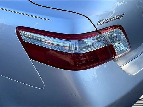 Used 2007 Toyota Camry Hybrid FWD image 22