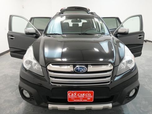 Used 2013 Subaru Outback 3.6R Limited w/ Special Appearance Pkg image 31