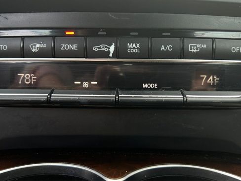 Used 2014 Mercedes-Benz E 350 Cabriolet image 31