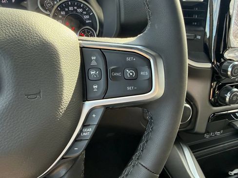 New 2026 RAM 1500 Big Horn AWD/4WD image 18