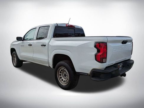 Used 2024 Chevrolet Colorado W/T RWD image 6