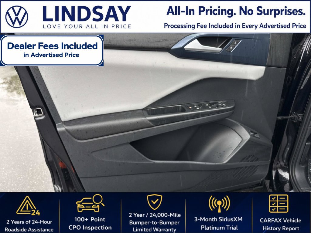 Used 2023 Volkswagen Taos SE w/ Panoramic Sunroof Package AWD/4WD image 10