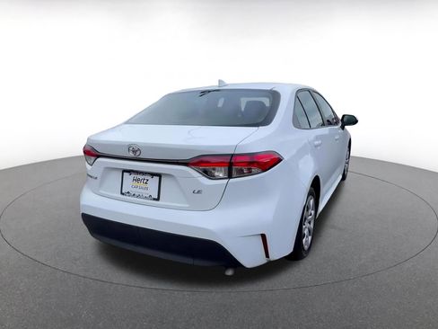 Used 2025 Toyota Corolla LE image 15