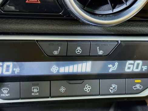 Certified 2024 Nissan Sentra SV w/ SV Premium Package FWD image 13