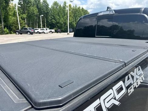 Used 2023 Toyota Tacoma TRD Sport w/ Technology Package AWD/4WD image 13