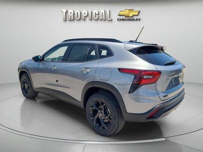 New 2026 Chevrolet Trax LT w/ Midnight Edition