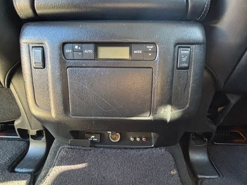 Used 2017 INFINITI QX80 2WD w/ Deluxe Technology Package image 15