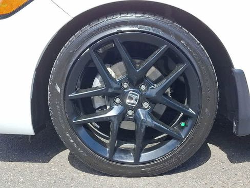 Used 2024 Honda Civic Sport image 26