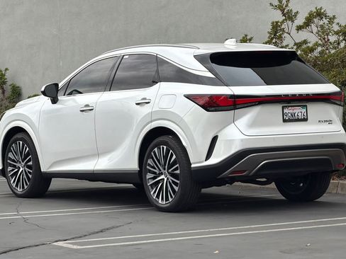 Used 2023 Lexus RX 350 w/ Cold Area Package AWD/4WD image 7
