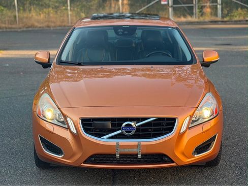Used 2013 Volvo S60 T6 AWD/4WD image 2