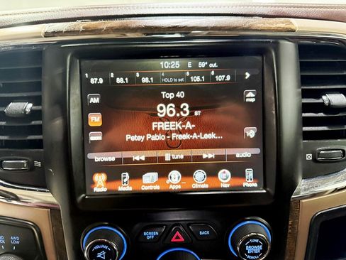 Used 2017 RAM 2500 Limited image 24