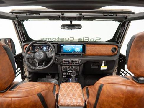 Used 2026 Jeep Wrangler Unlimited Sport AWD/4WD image 13