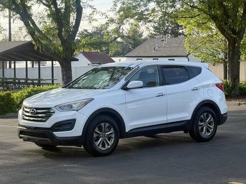 Used 2016 Hyundai Santa Fe Sport FWD image 8