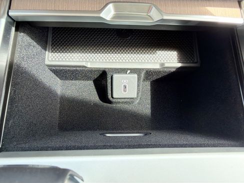 New 2026 Land Rover Range Rover SE AWD/4WD image 31