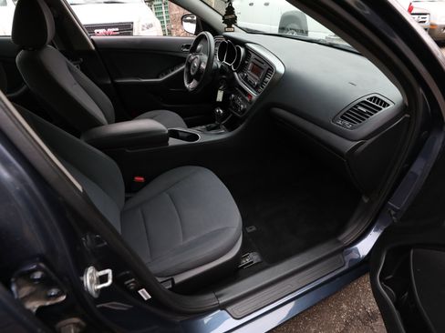 Used 2015 Kia Optima LX image 10