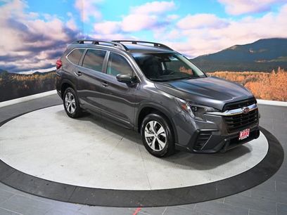 Used 2024 Subaru Ascent Premium w/ Convenience Package