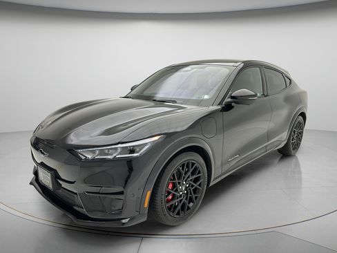 Used 2023 Ford Mustang Mach-E GT w/ GT Performance Edition AWD/4WD image 3