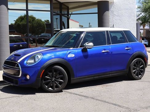 Used 2019 MINI Cooper S FWD image 3
