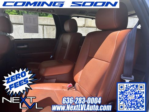 Used 2016 Toyota Sequoia Platinum AWD/4WD image 4