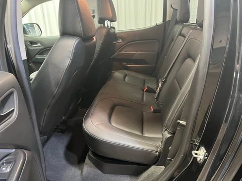 Used 2019 Chevrolet Colorado Z71 image 25