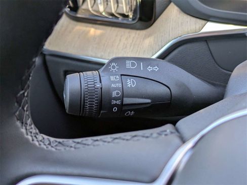 New 2026 Volvo XC60 B5 Core w/ Protection Package Premier image 35