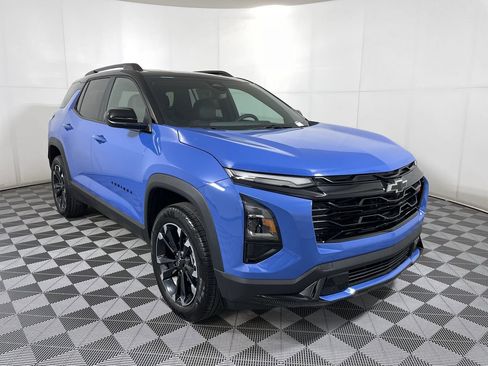 New 2026 Chevrolet Equinox RS w/ LPO, Floor Liner Package image 92