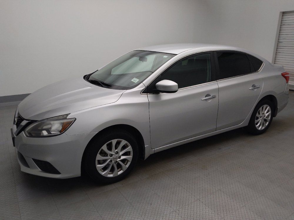 Used 2019 Nissan Sentra S w/ Appearance Package FWD image 2