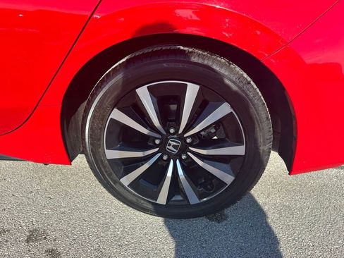 Used 2022 Honda Civic EX-L image 8