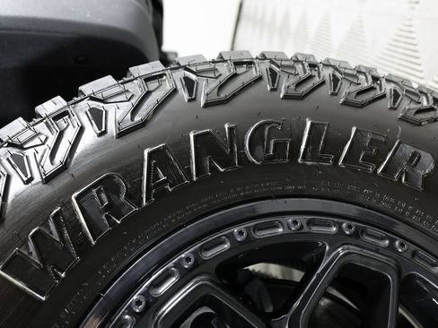 Used 2026 Chevrolet Colorado ZR2 w/ ZR2 Bison Edition image 48