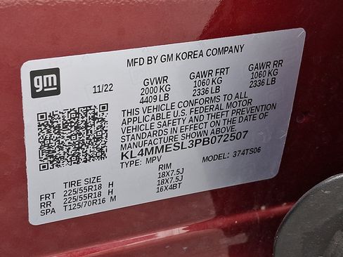 Used 2023 Buick Encore GX Select AWD/4WD image 27