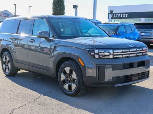 New 2026 Hyundai Santa Fe SE image 1