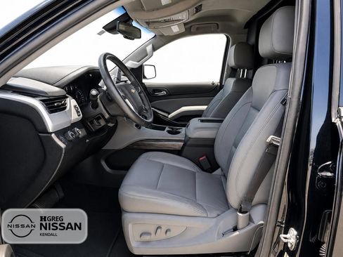 Used 2018 Chevrolet Suburban LT AWD/4WD image 7