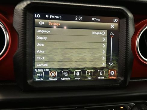 Used 2022 Jeep Gladiator Rubicon w/ Dual Top Group AWD/4WD image 16