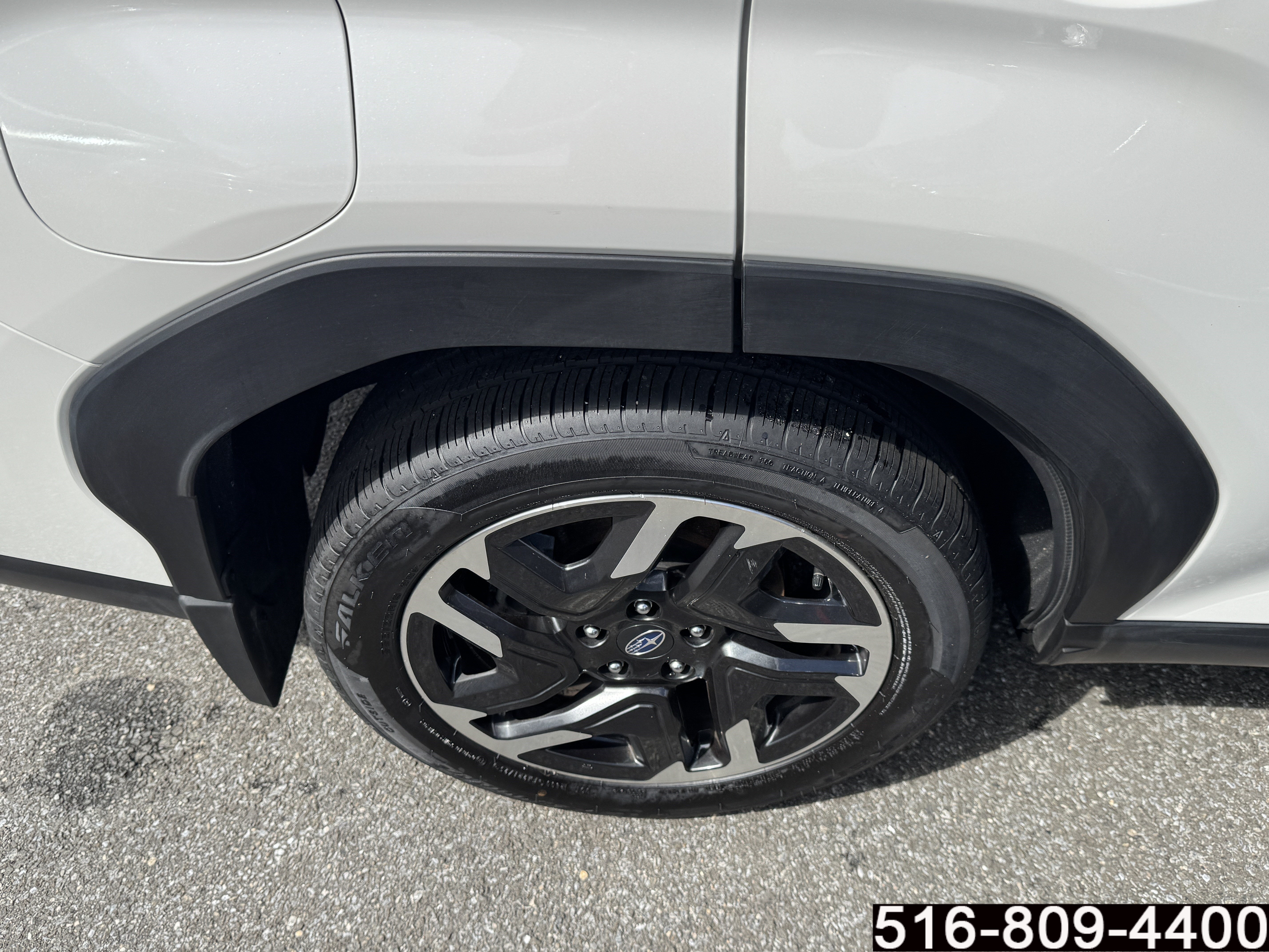 Used 2025 Subaru Forester Limited AWD/4WD image 12