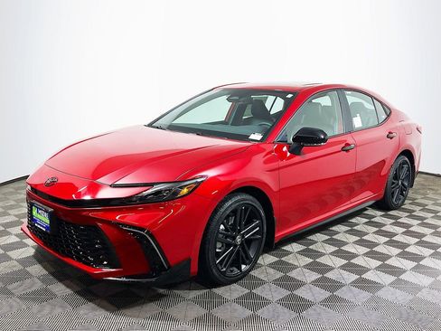 New 2026 Toyota Camry Hybrid AWD/4WD image 4