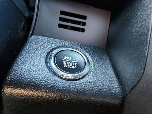 Used 2021 Ford Expedition Max Limited image 17