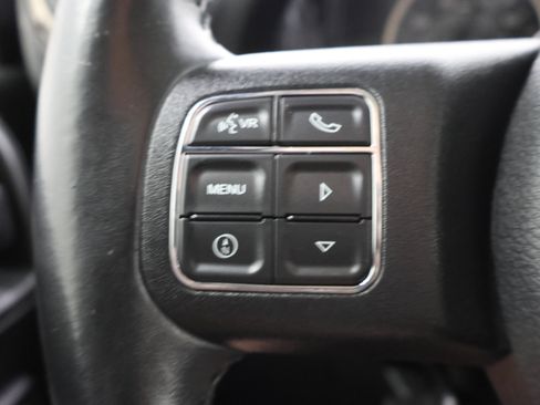 Used 2016 Jeep Wrangler Unlimited Sahara AWD/4WD image 14