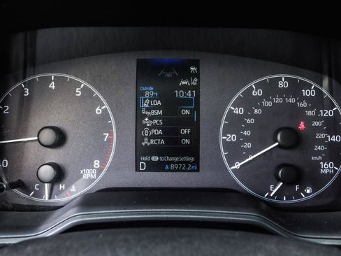 Used 2025 Toyota Corolla LE w/ LE Premium Package FWD image 6