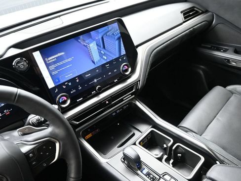 Used 2024 Lexus TX 550h AWD Plug-In Hybrid w/ Technology Package image 19
