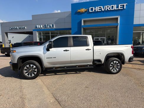 Used 2022 Chevrolet Silverado 2500 Custom w/ Gooseneck/5TH Wheel Package image 3