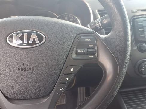 Used 2017 Kia Forte LX w/ LX Popular Package FWD image 17