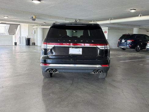Used 2024 Lincoln Aviator Reserve w/ Equipment Group 201A AWD/4WD image 9