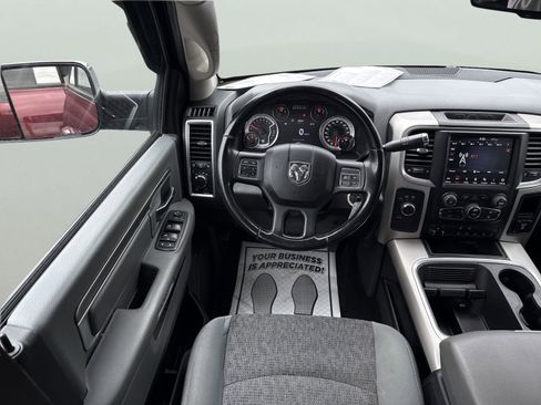 Used 2018 RAM 3500 SLT w/ Luxury Group AWD/4WD image 13