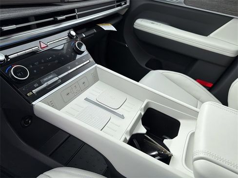 New 2026 Hyundai Santa Fe Calligraphy image 31