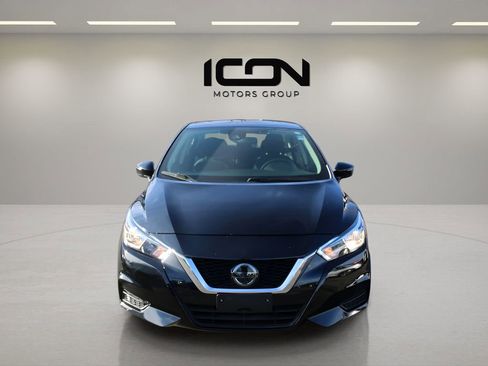 Used 2020 Nissan Versa SV image 5