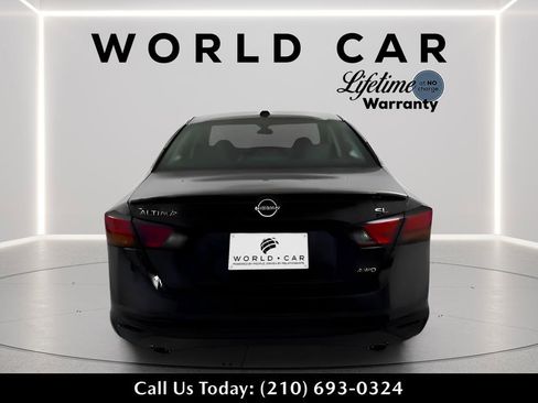 Used 2025 Nissan Altima 2.5 SL image 6