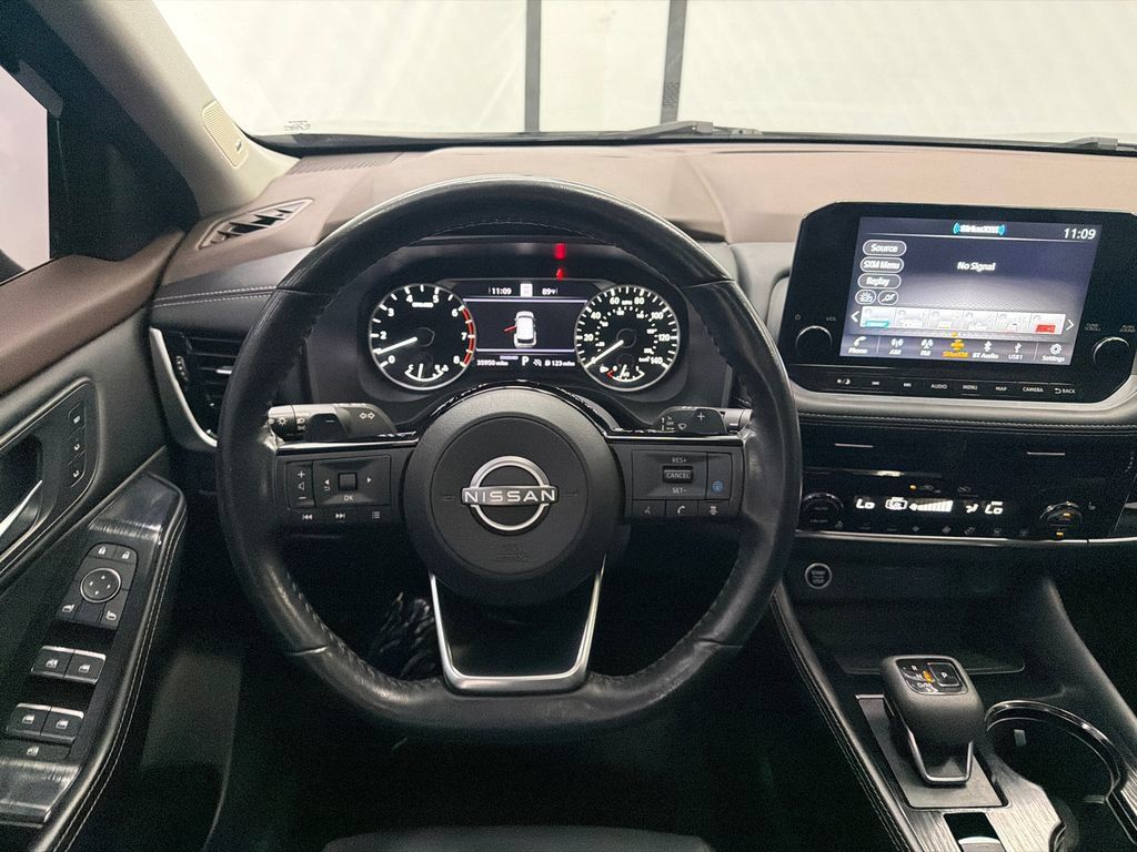 Used 2023 Nissan Rogue SL w/ SL Premium Package FWD image 26