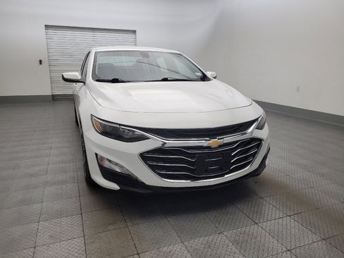 Used 2022 Chevrolet Malibu LT FWD image 14