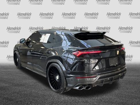 Used 2021 Lamborghini Urus image 8