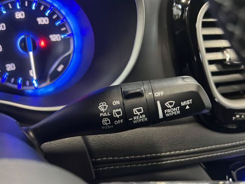 New 2026 Chrysler Pacifica Select FWD image 14